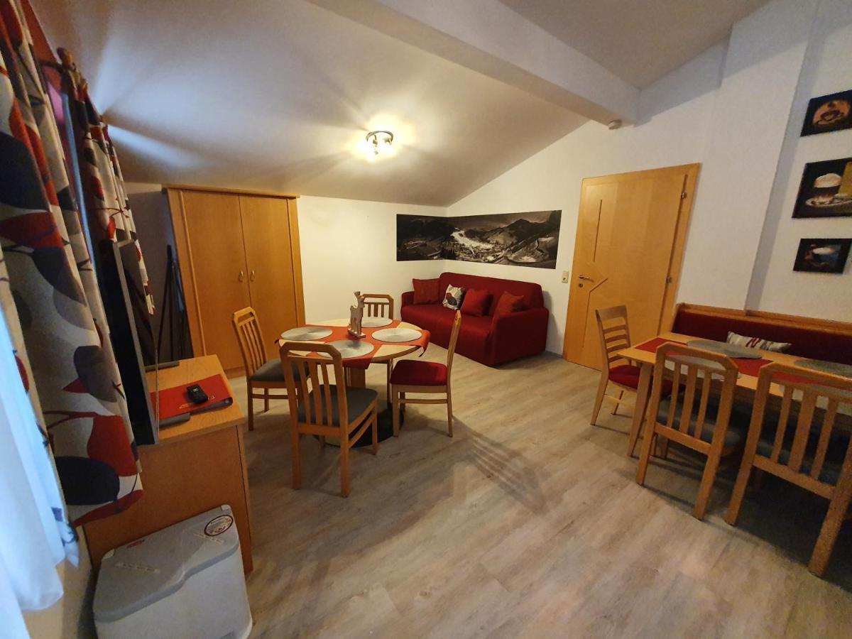Glemmy Appartements Inkl Sommercard Viehhofen Exterior photo