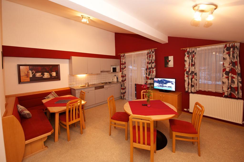 Glemmy Appartements Inkl Sommercard Viehhofen Room photo